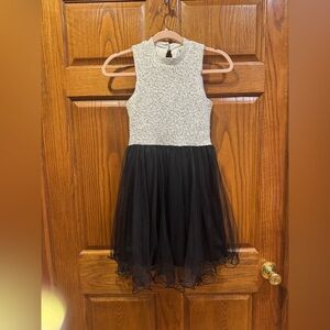 Speechless Kids Dress in White and Black